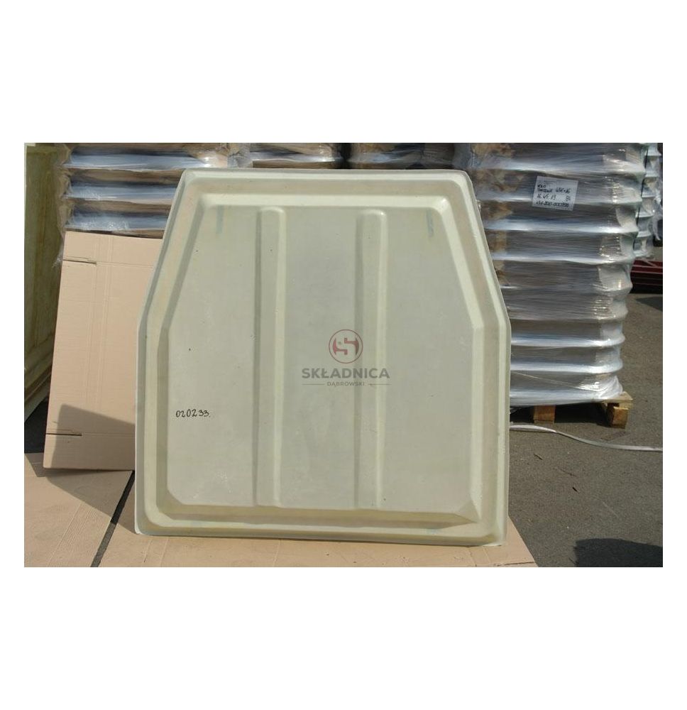 DACH PLASTIKOWY C-330 N.T [UC000006]