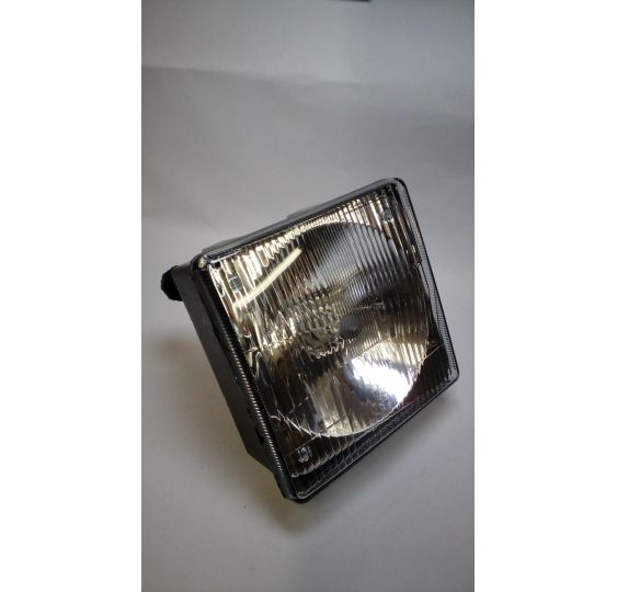 LAMPA PRZEDNIA BEZ KRATKI [UH302016]