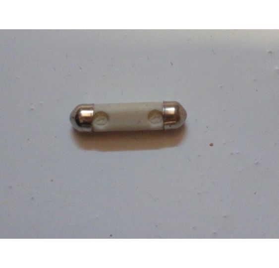 BEZPIECZNIK CERAMICZNY 25A [AK645]
