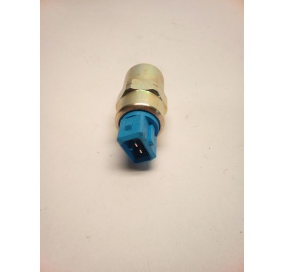 ELEKTROZAWÓR POMPY WTRYSKOWEJ 12V [CAS469]