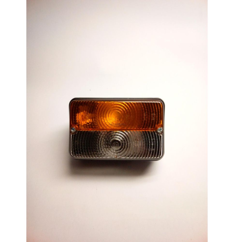 LAMPA PRZEDNIA [CDE009]