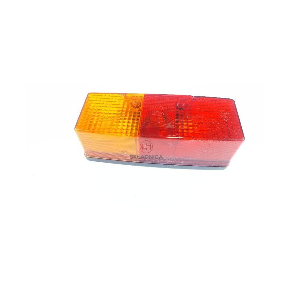 LAMPA ZESPOLONA TYLNA  PRAWA [CFE006]