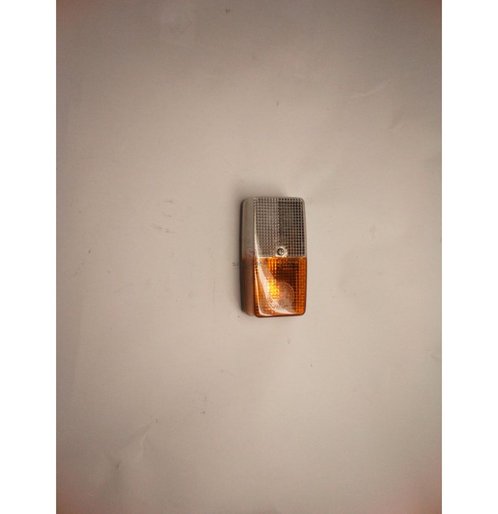 LAMPA ZESP. PRZEDNIA L/P [CFE013]