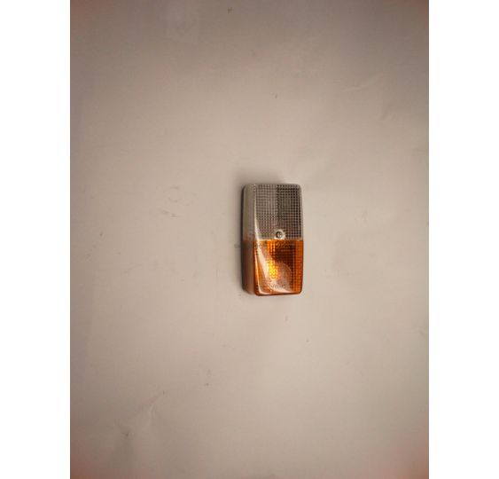 LAMPA ZESP. PRZEDNIA L/P [CFE013]