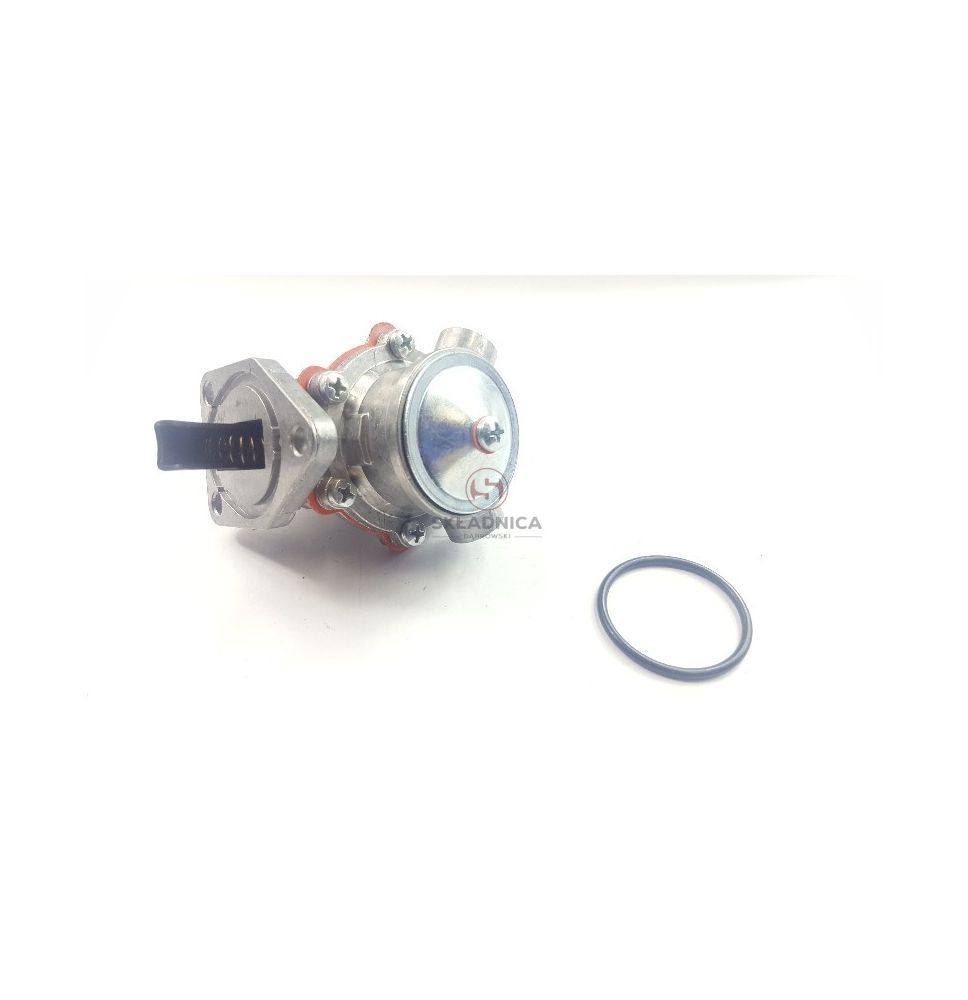 POMPA PALIWA  MWM  D226 [CXM400]