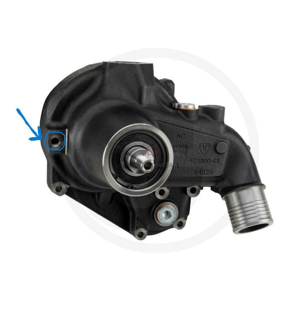 POMPA WODY SISU T4 1A7 [CXS504-1]