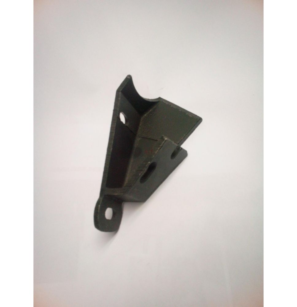 ZGARNIACZ LEWY [KZ006044]