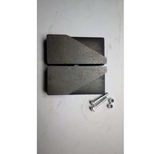 KLOCKI HAMULCOWE JCB [MJD103]