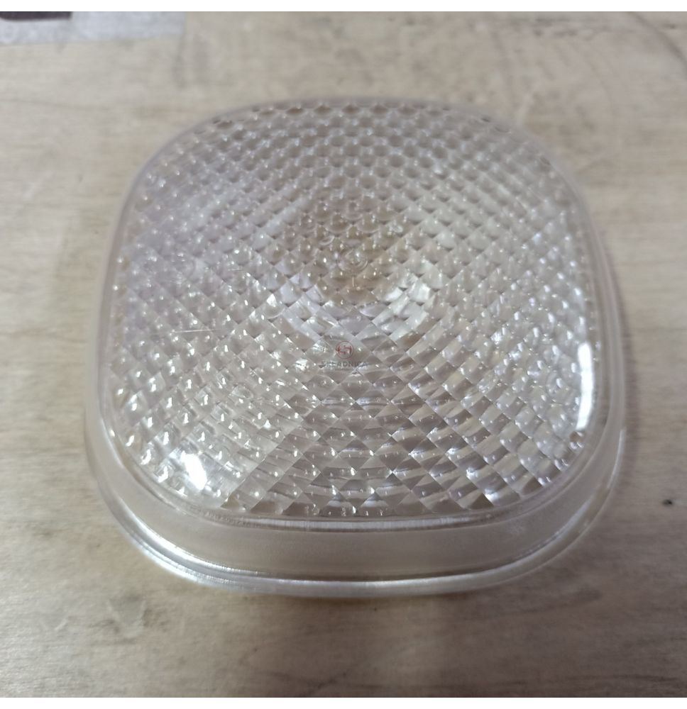 KLOSZ LAMPY BIAŁY [MJE003]