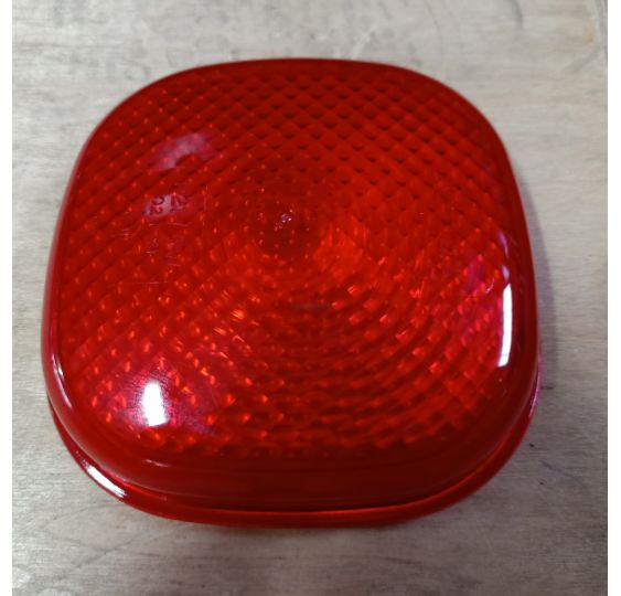KLOSZ LAMPY TYŁ CZERWONY [MJE006]
