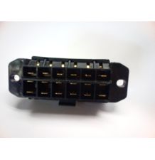 SKRZYNKA BEZPIECZNIK 6-KROTNA [UB481004]