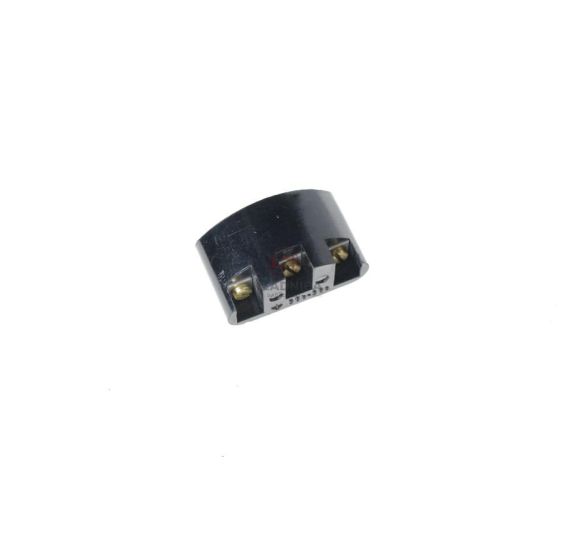 GNIAZDO ŻARÓWKI LAMPY PRZEDNIEJ [UZ114011]