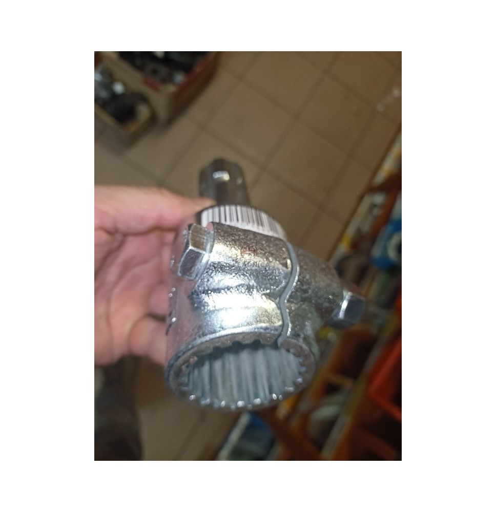 REDUKCJA O 1 3/4" Z20 - W 1 3/8"  Z6  ŚR [WWD013]