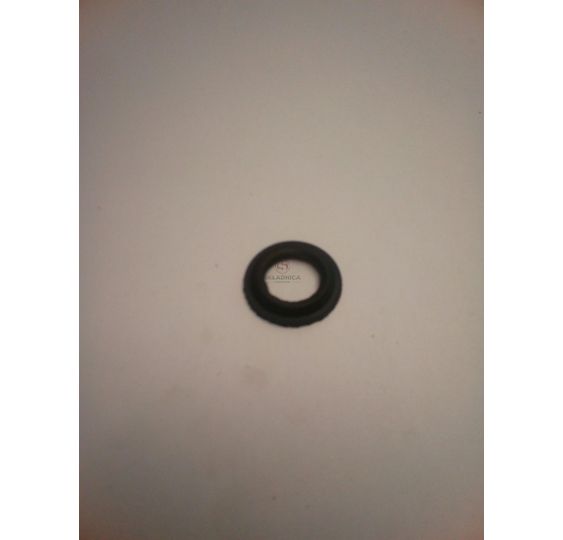 USZCZELKA [UC670005]