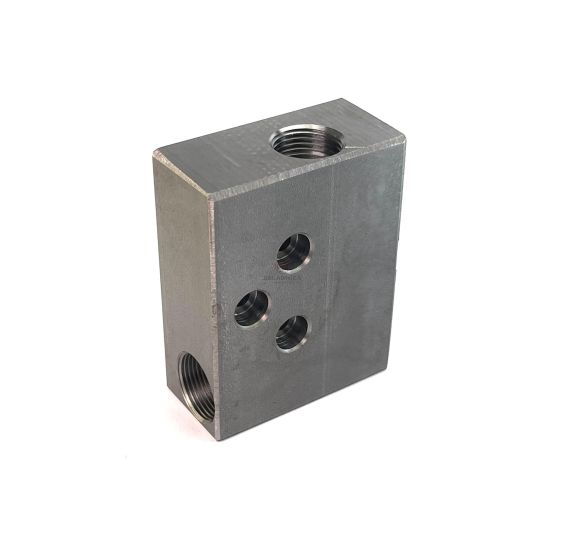 PRZYŁACZE HYD DO POMPY SAUER T- [CWH014]