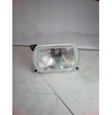 LAMPA PRZEDNIA LEWA [CNE011]