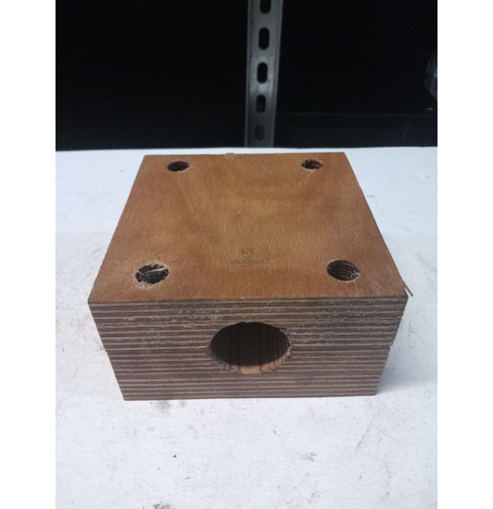 Douille en bois 28 mm (Z) [KCJ250007]