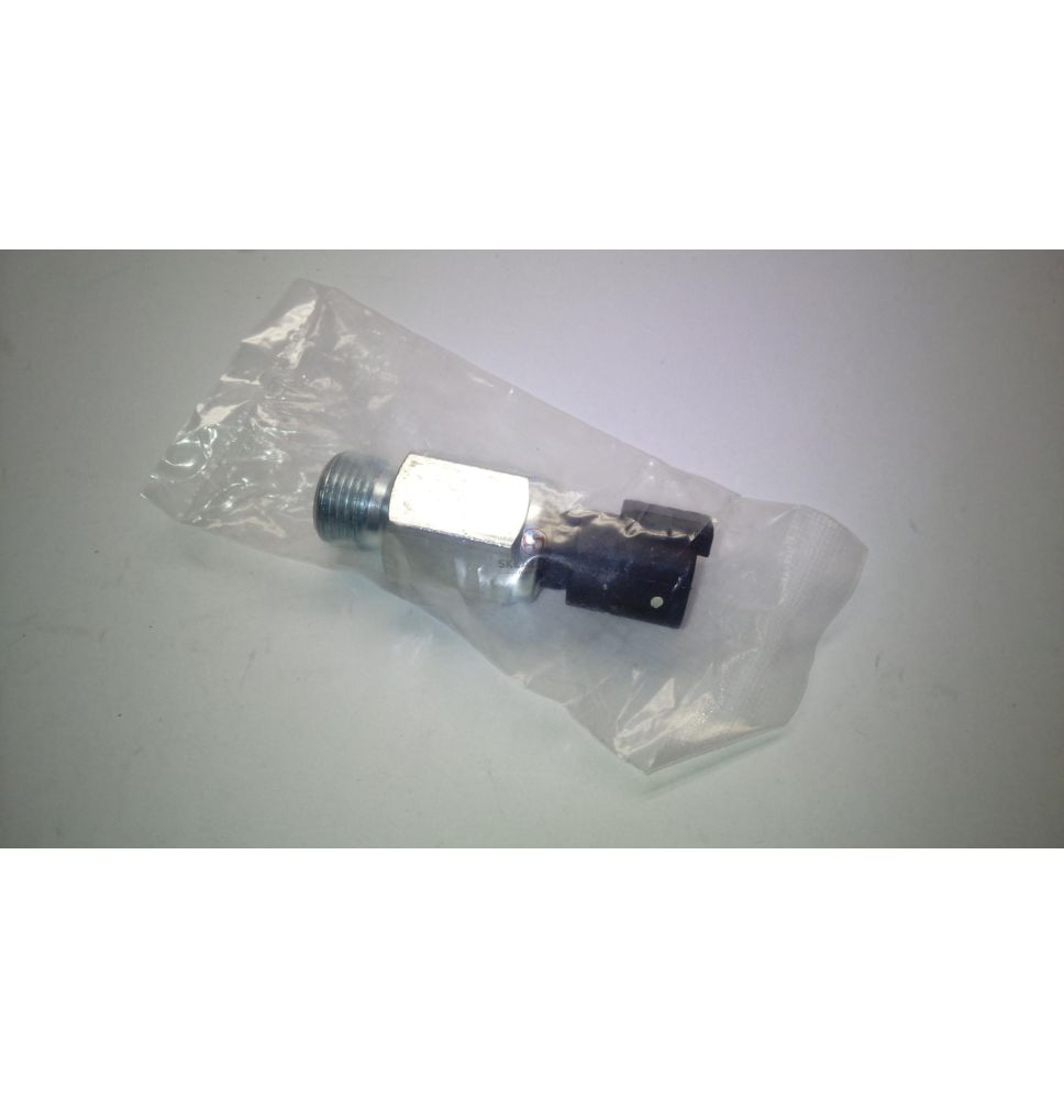 M16 GEARBOX PRESSURE SENSOR [MJE318]