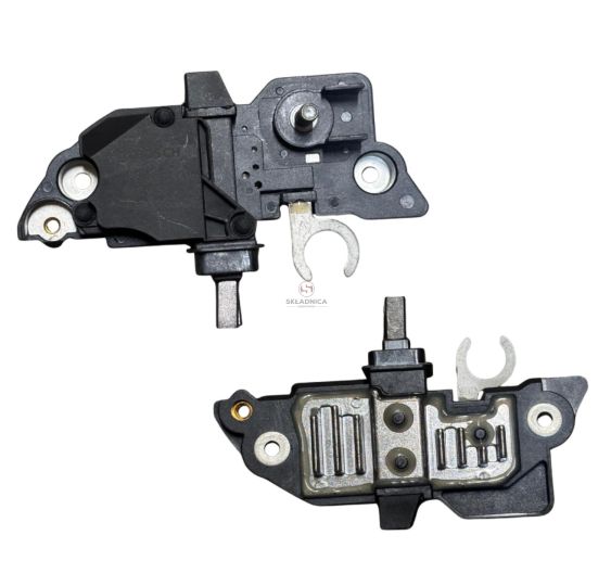 REGULATOR NAPIĘCIA ZE SZCZOTKO. 12V      [CAS727]